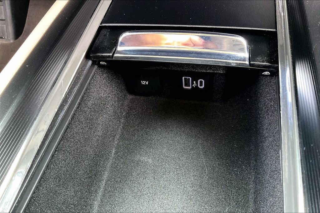 Used 2023 Lincoln Corsair FWD image 26