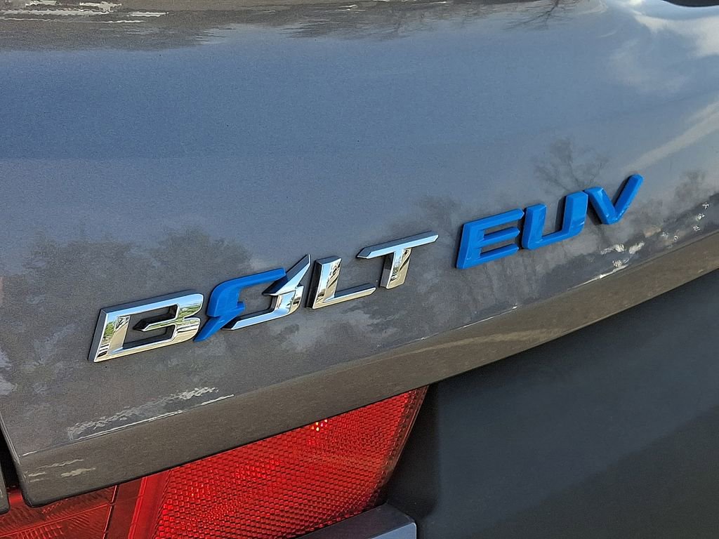 Certified 2023 Chevrolet Bolt EUV Premier w/ Super Cruise Package image 30
