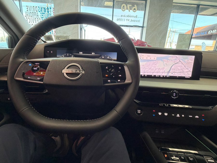 Used 2025 Nissan Murano Platinum w/ Cargo Package image 58