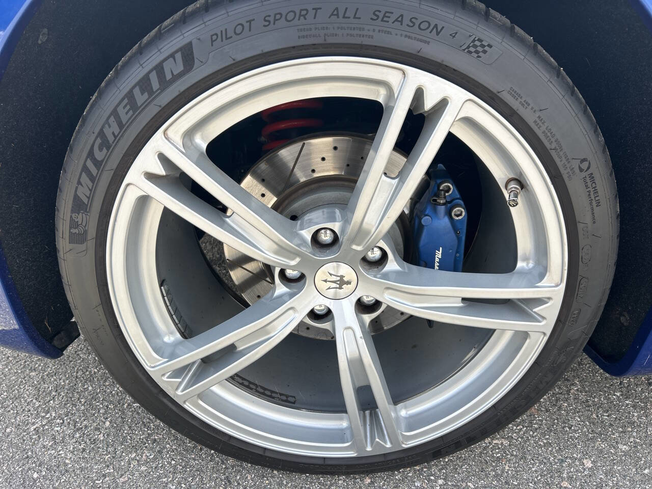 Used 2016 Maserati GranTurismo MC Centennial image 25