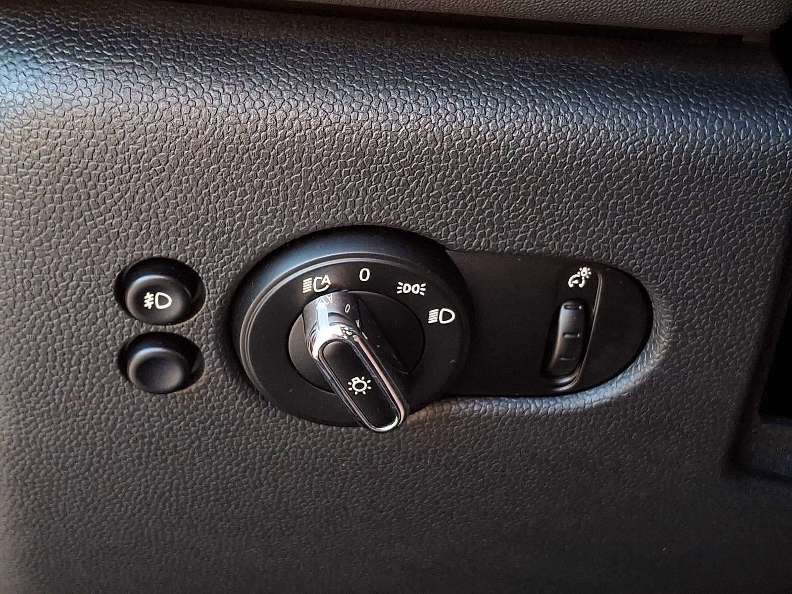 Used 2020 MINI Cooper S w/ Storage Package FWD image 23