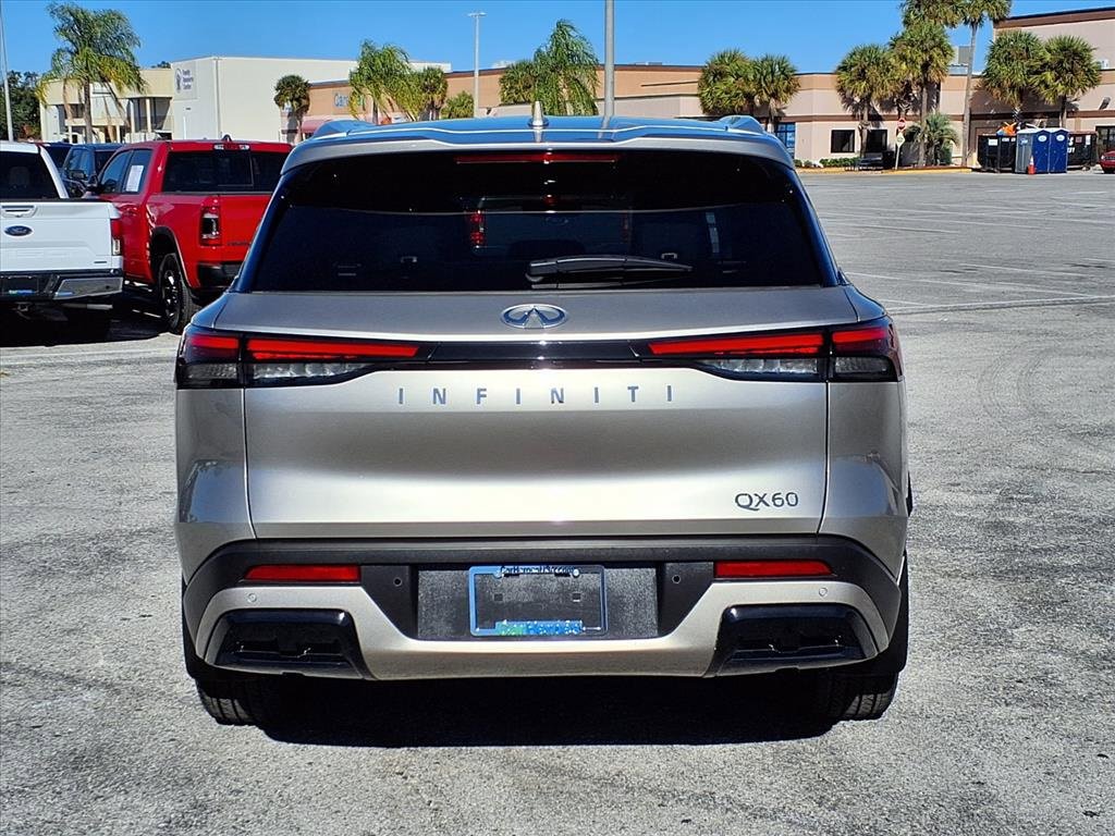 Used 2024 INFINITI QX60 Luxe image 6