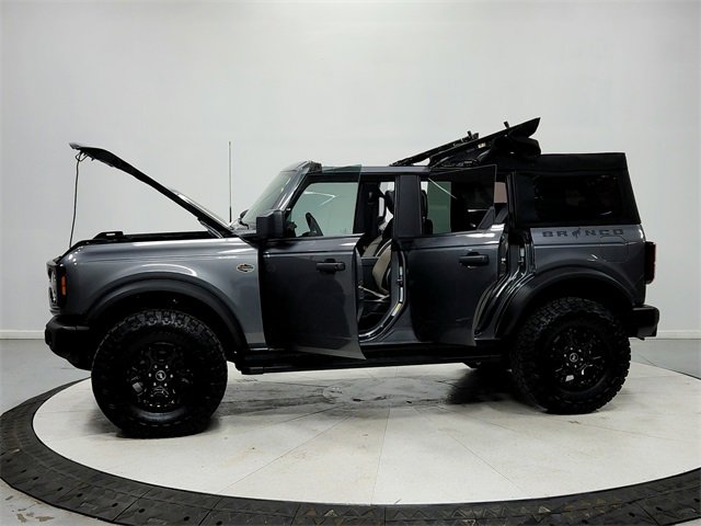 Used 2023 Ford Bronco Wildtrak image 12