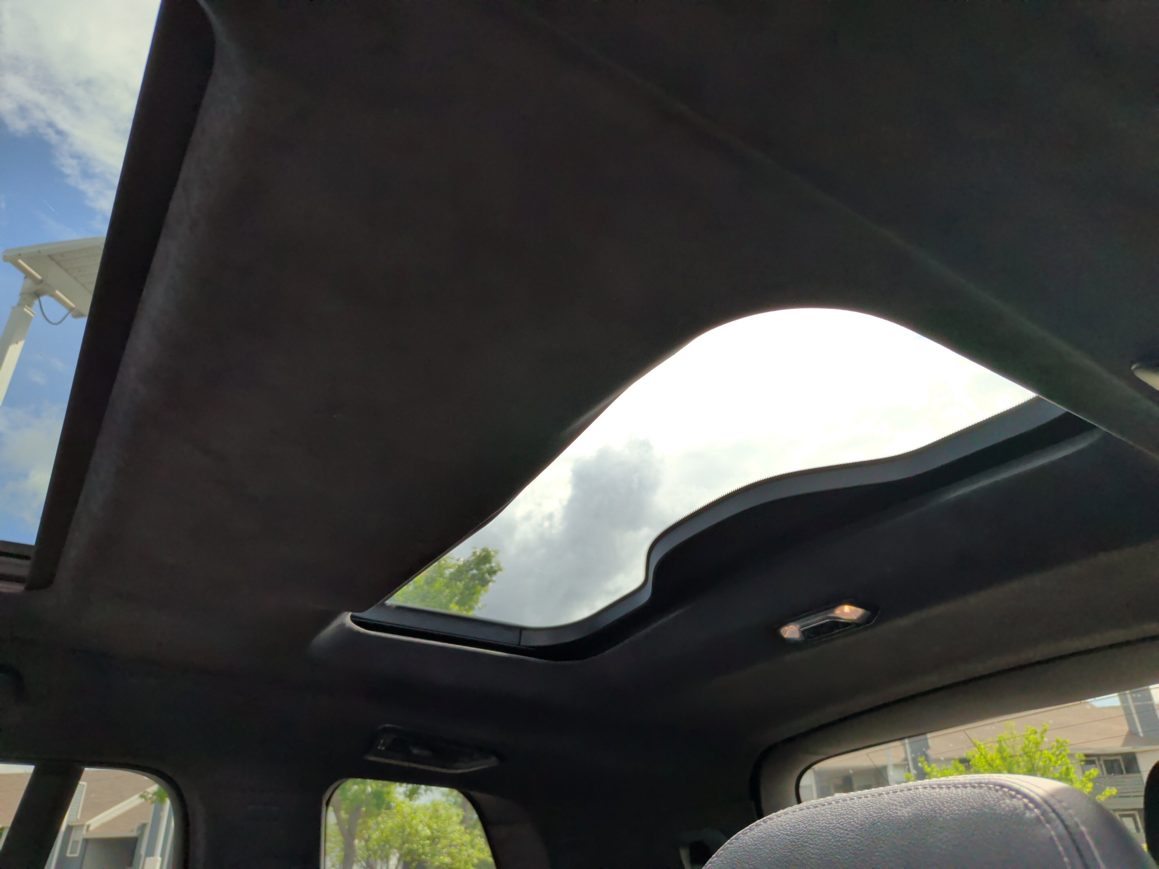 Used 2021 BMW X7 M50i w/ Dynamic Handling Package image 29