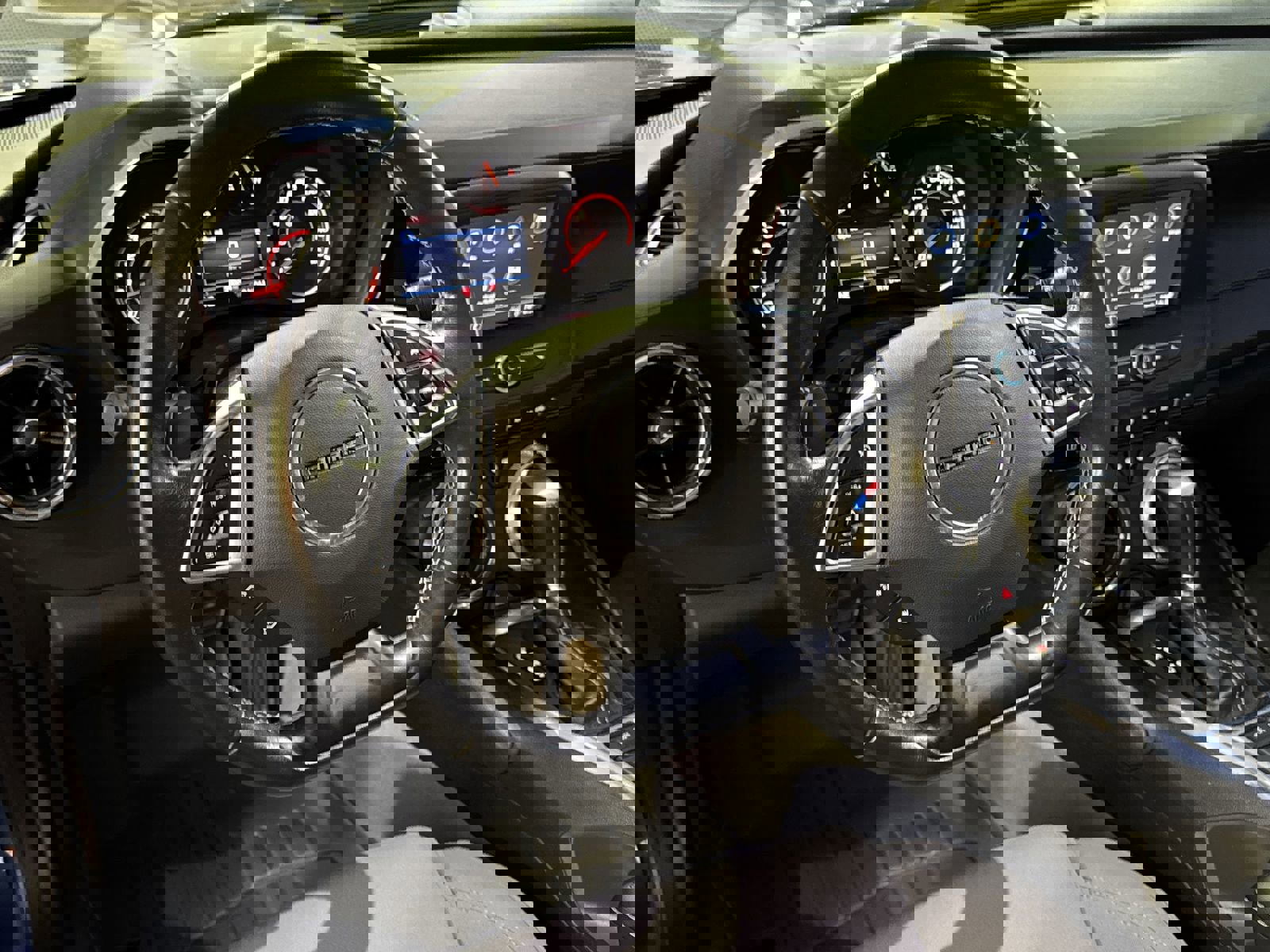 Used 2019 Chevrolet Camaro LT w/ RS Package image 17