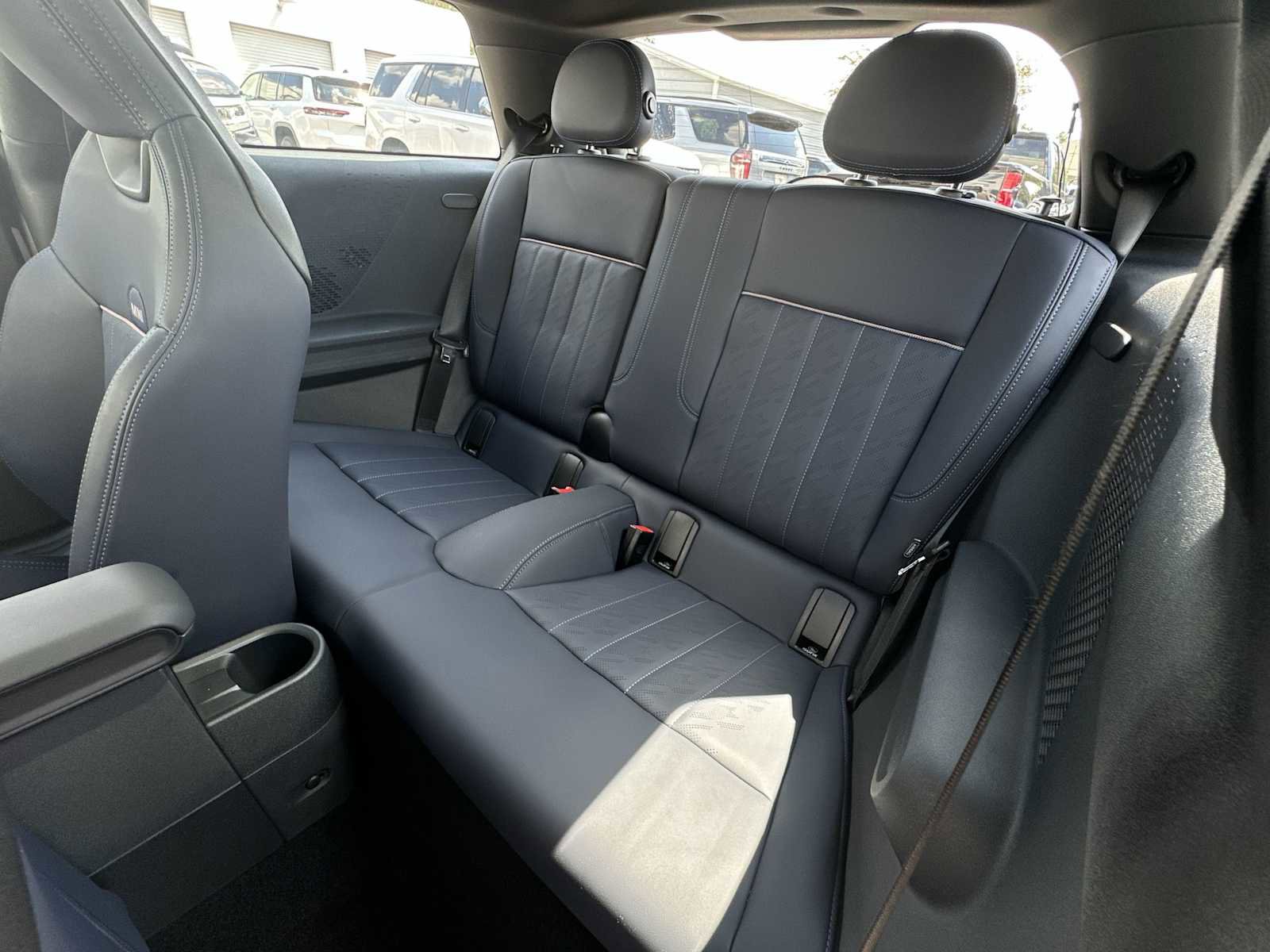 Used 2025 MINI Cooper 2-Door Hardtop image 17