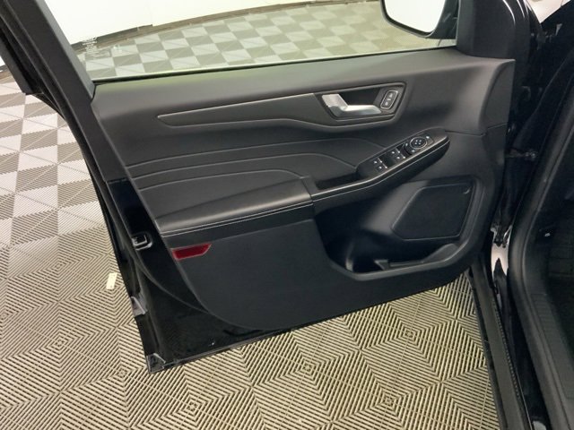 New 2026 Ford Escape SE image 27