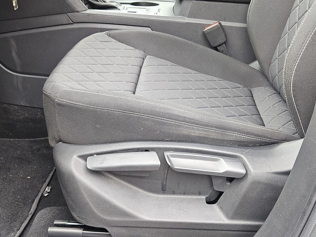 Used 2021 Volkswagen Atlas S FWD image 17
