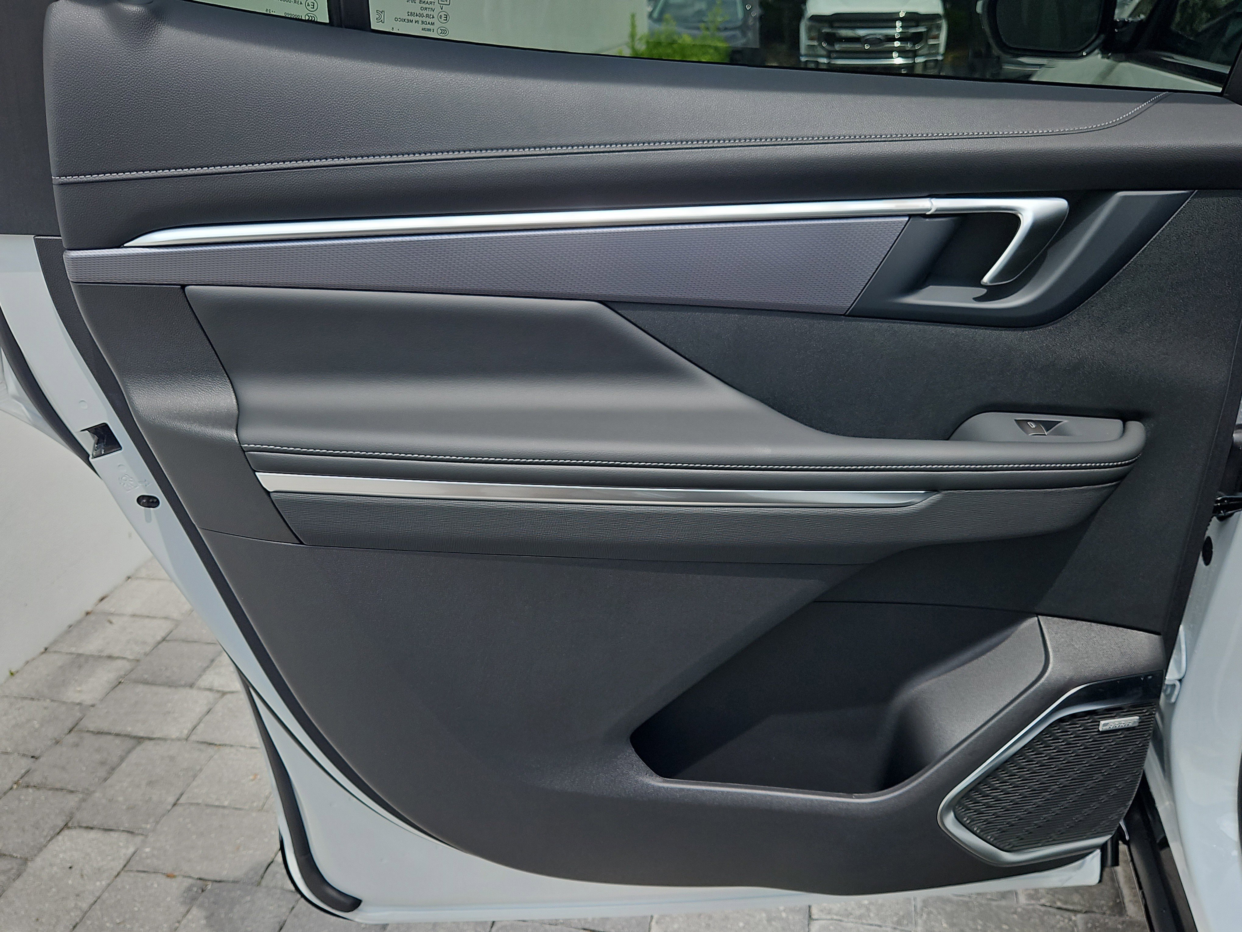 New 2026 Buick Enclave Sport Touring image 17