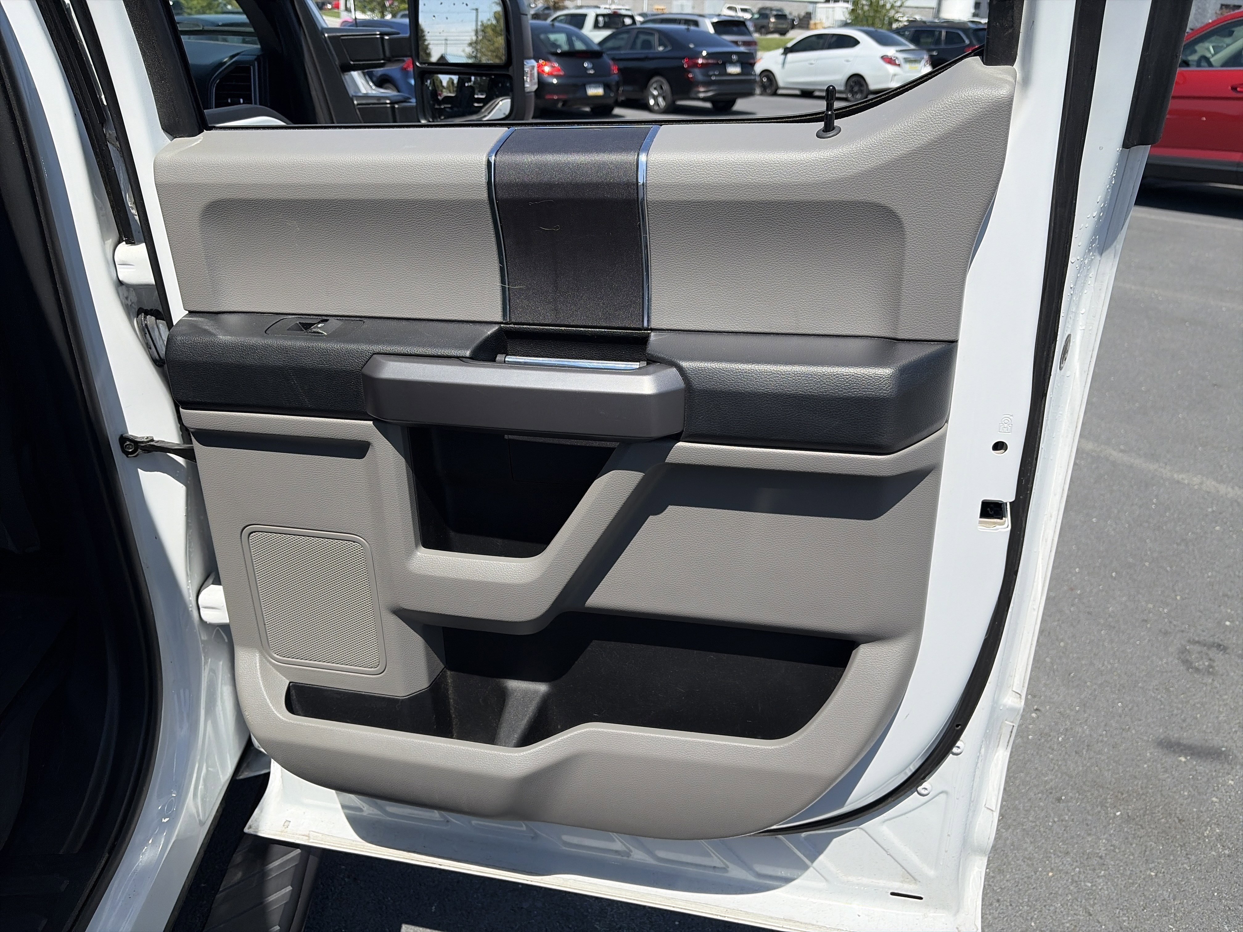 Used 2019 Ford F150 XLT w/ Equipment Group 301A Mid image 29