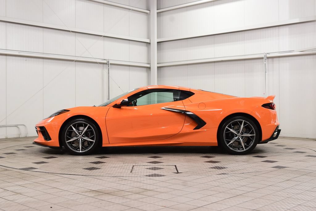 Used 2023 Chevrolet Corvette Stingray Preferred Cpe w/ Z51 Performance Package RWD image 4