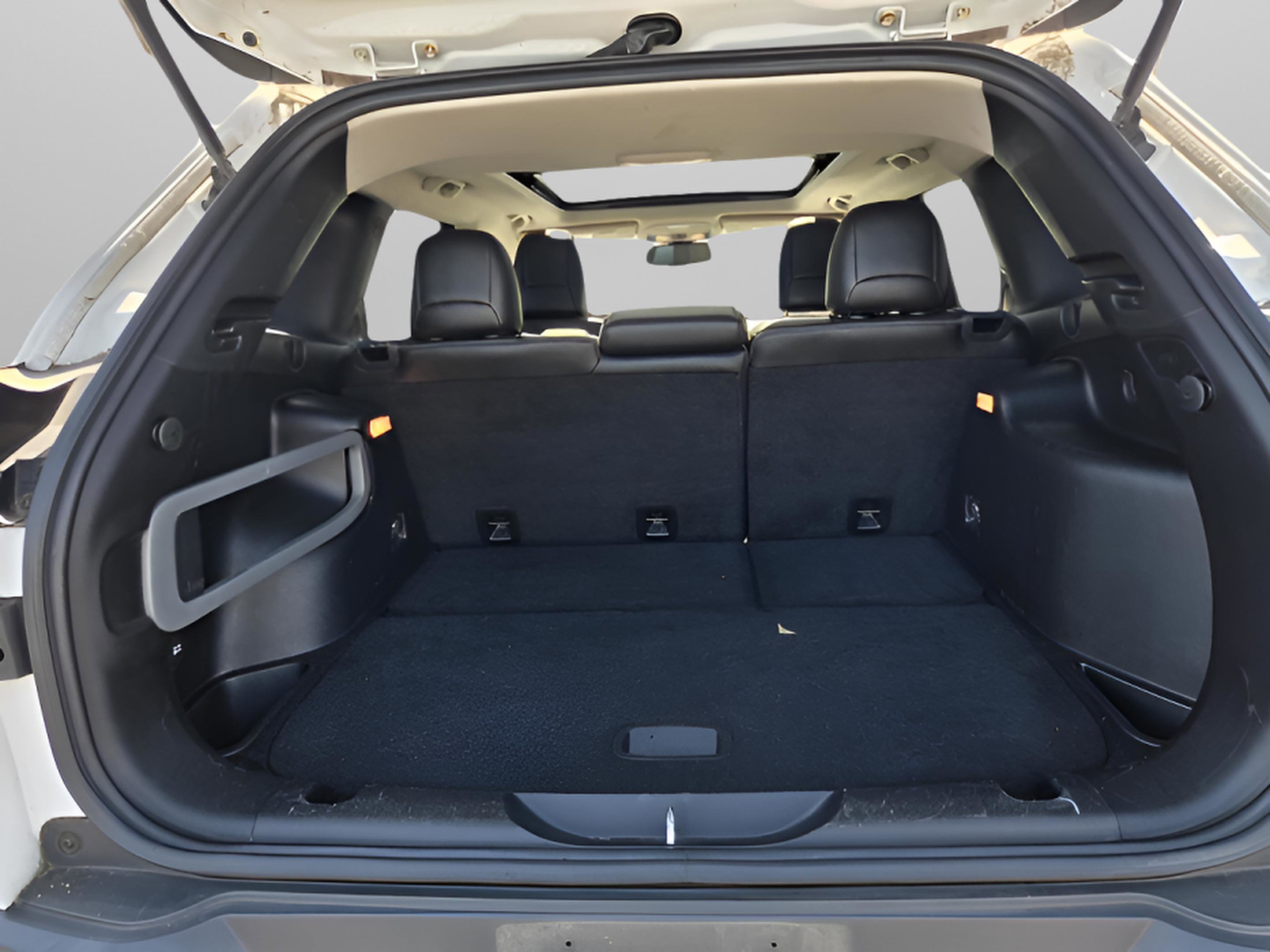 Used 2015 Jeep Cherokee Limited image 34