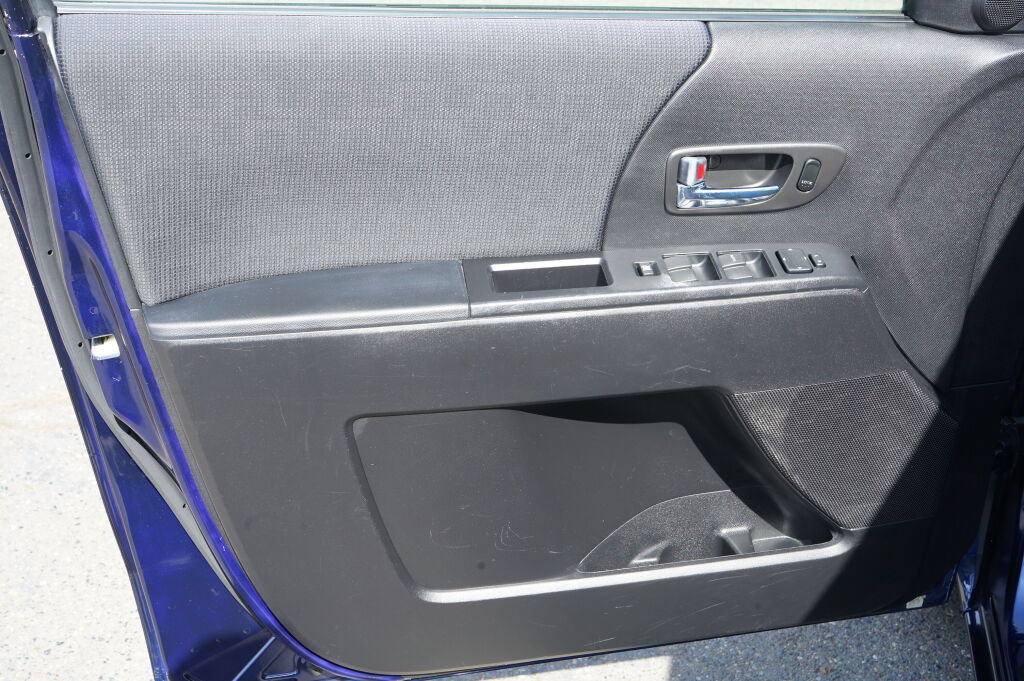 Used 2009 MAZDA MAZDA5 Sport FWD image 5
