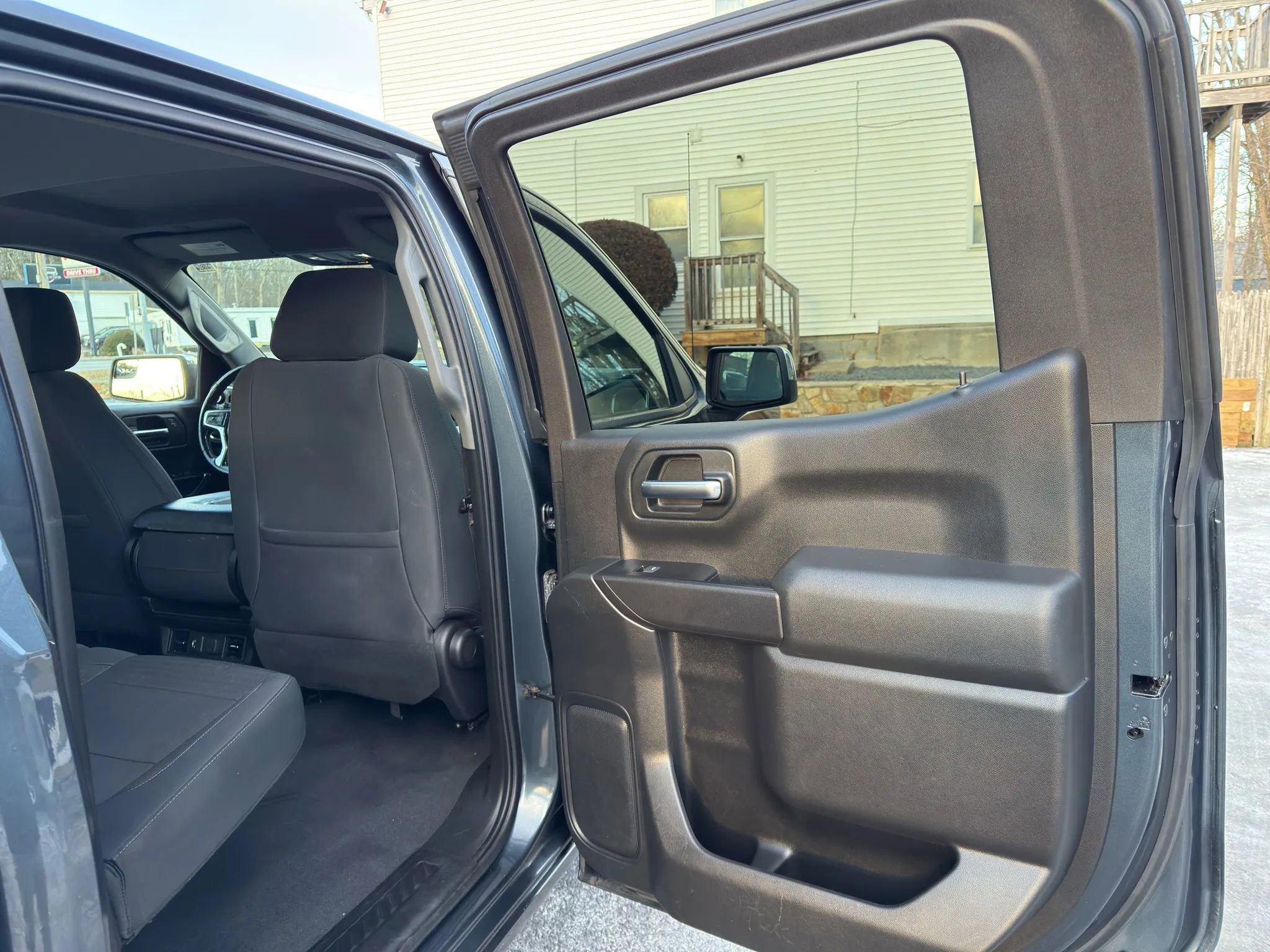Used 2019 Chevrolet Silverado 1500 LT w/ All-Star Edition image 17