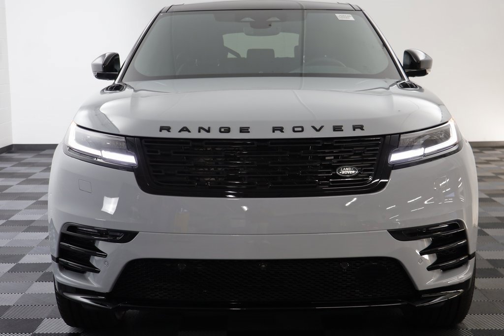 New 2026 Land Rover Range Rover Velar Dynamic SE image 23