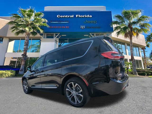 New 2026 Chrysler Pacifica Pinnacle w/ Trailer Tow Group image 7