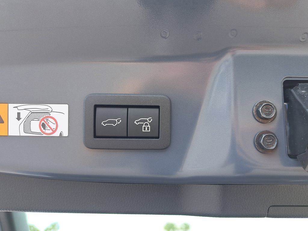 New 2026 Toyota Prius XSE Premium image 7