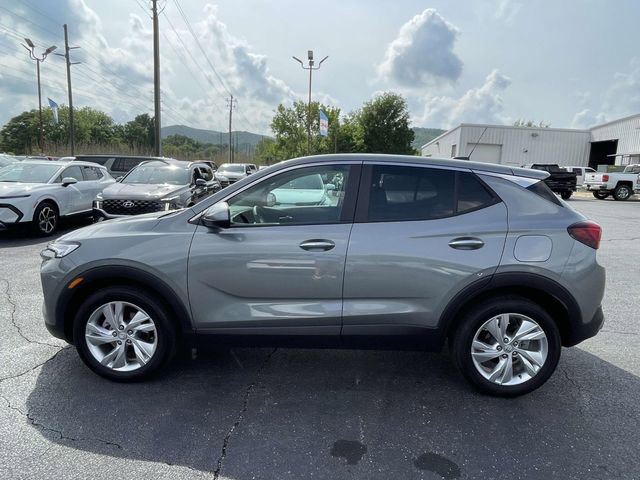 Certified 2025 Buick Encore GX Preferred w/ Comfort Package FWD image 2