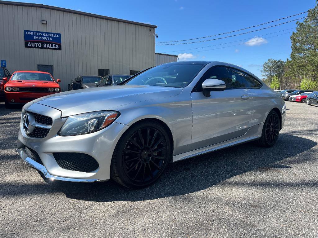 Used 2017 Mercedes-Benz C 300 Coupe image 3