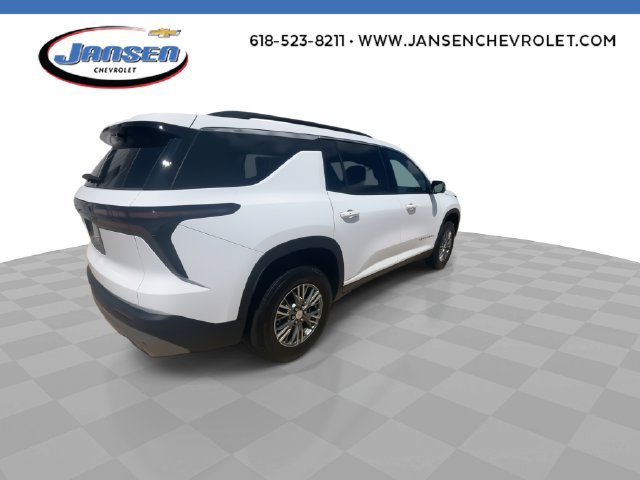 Used 2026 Chevrolet Traverse LT w/ Driver Confidence Package FWD image 8
