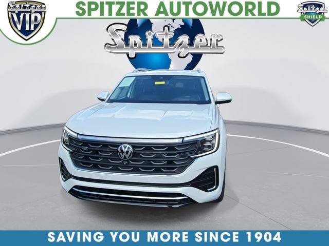 Used 2024 Volkswagen Atlas SEL Premium R-Line AWD/4WD image 3