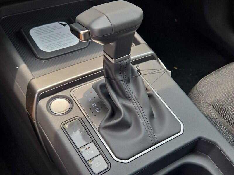 New 2027 Kia Seltos S FWD image 10