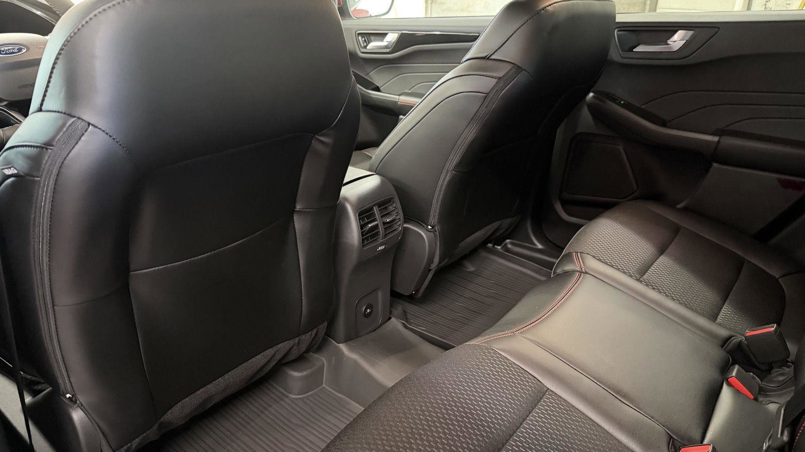 New 2026 Ford Escape ST-Line Select image 24