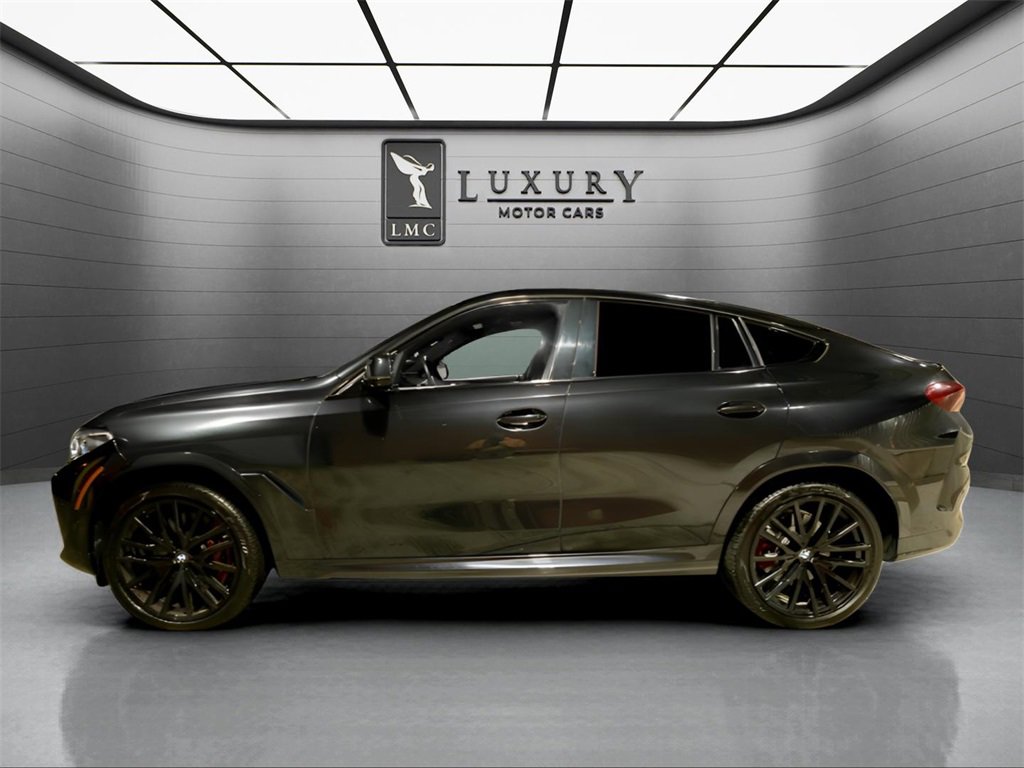 Used 2021 BMW X6 M50i w/ Executive Package image 5