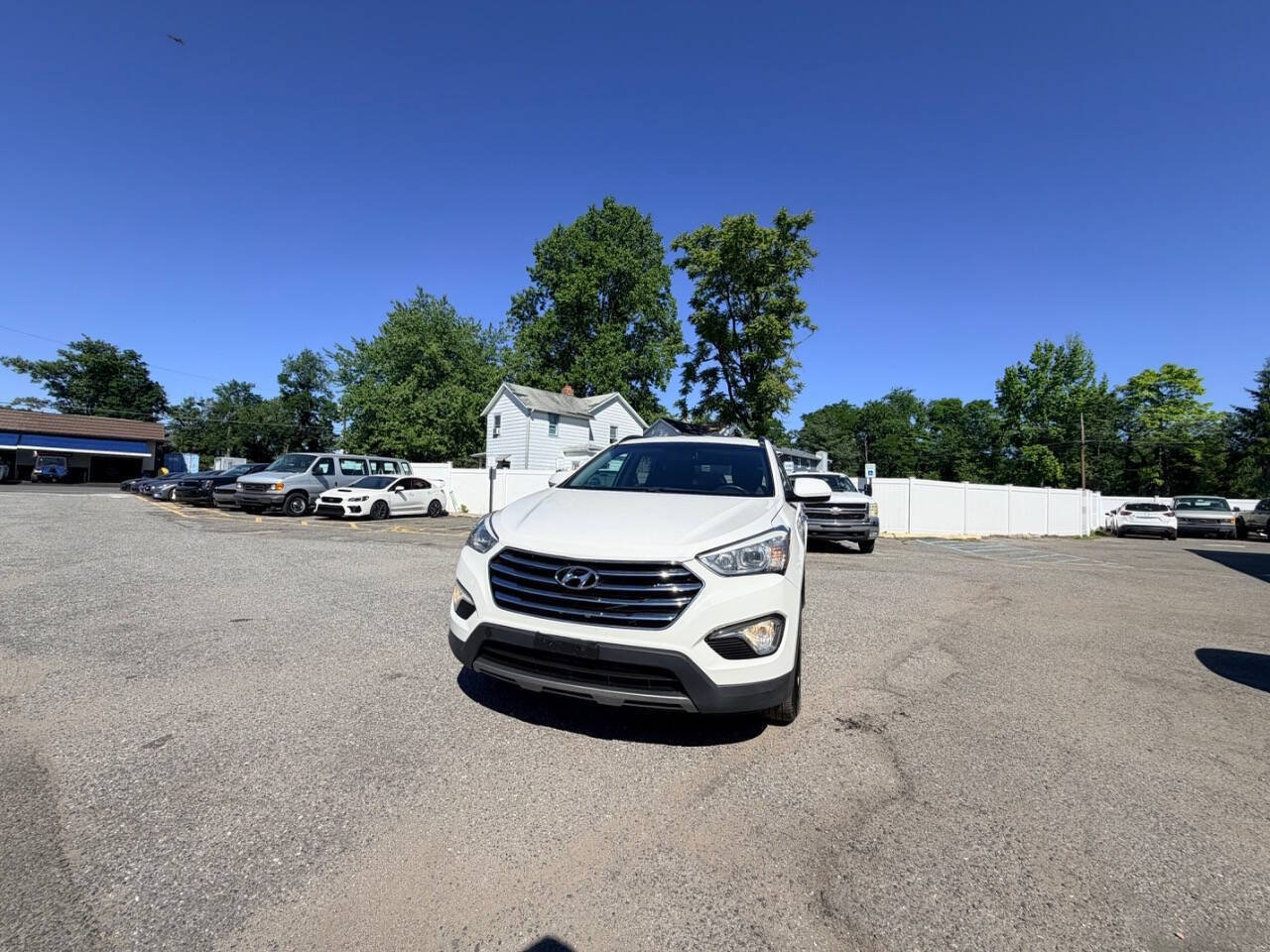 Used 2013 Hyundai Santa Fe GLS AWD/4WD image 2