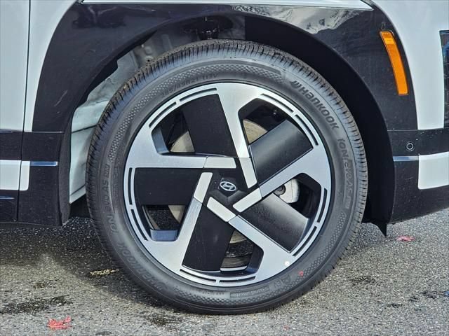 New 2026 Hyundai Ioniq 9 Limited AWD/4WD image 9