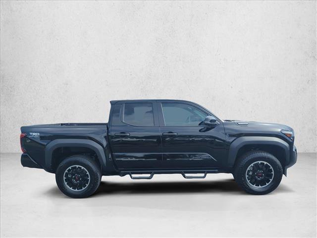 Certified 2024 Toyota Tacoma TRD Off-Road w/ TRD Off Road Premium Package AWD/4WD image 4