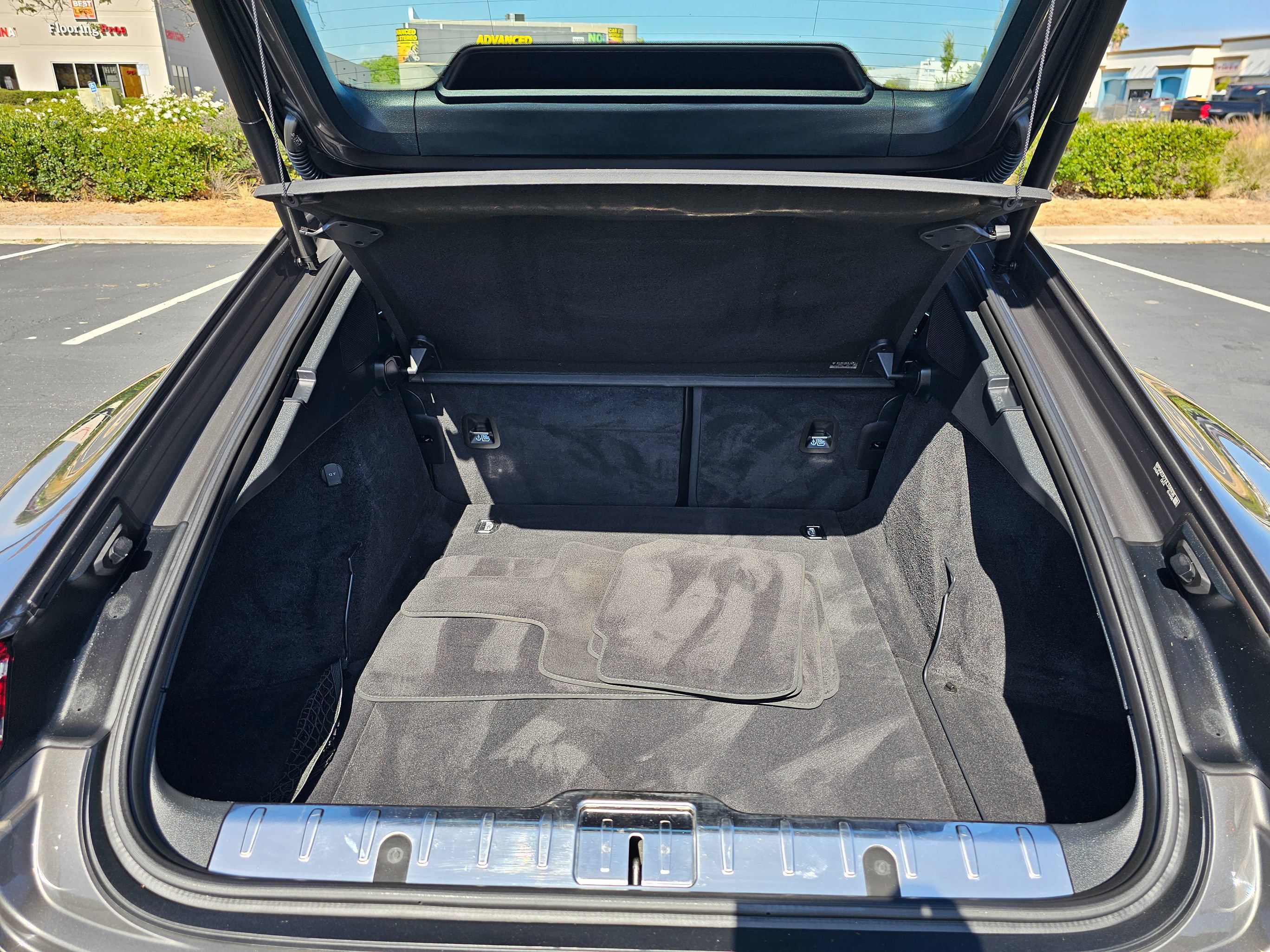 Used 2018 Porsche Panamera image 27