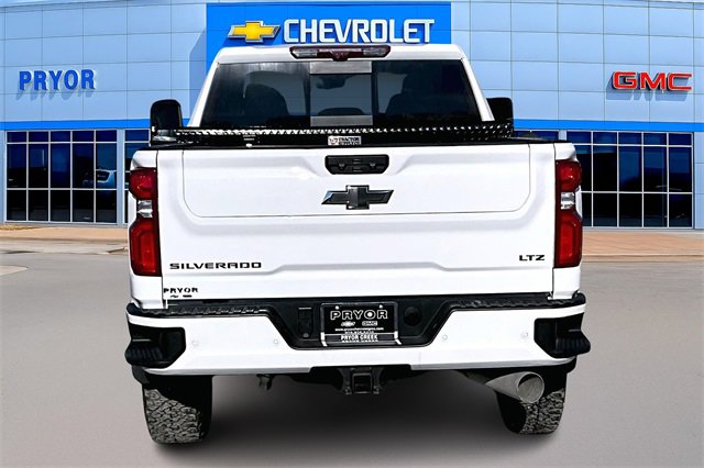 Used 2024 Chevrolet Silverado 2500 LTZ w/ LTZ Plus Package image 6