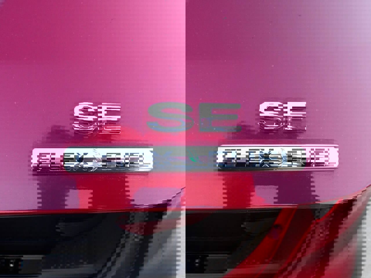 Used 2015 Ford Focus SE w/ SE Sport Package image 36