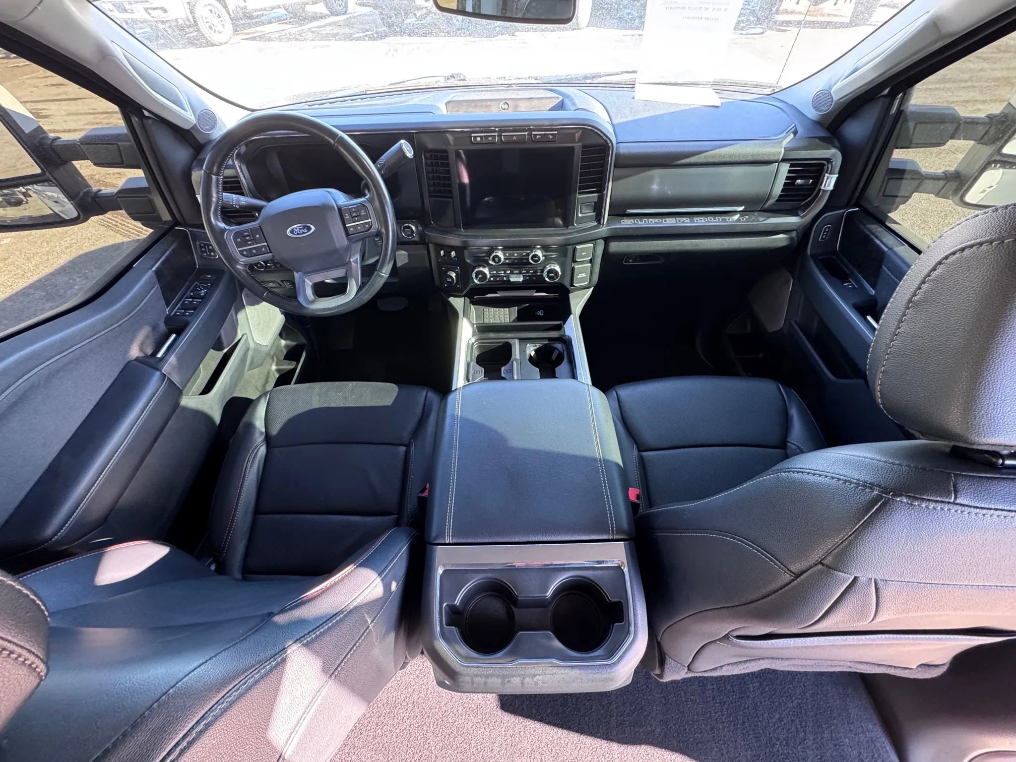 Used 2023 Ford F250 Lariat w/ FX4 Off-Road Package image 10