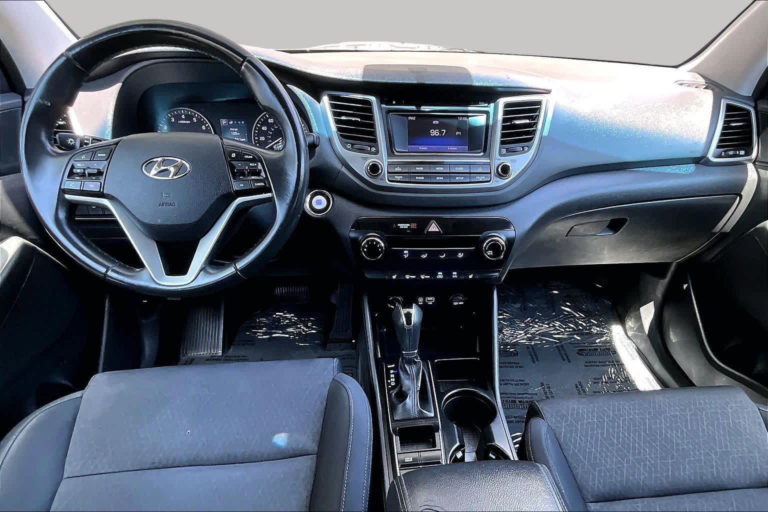 Used 2016 Hyundai Tucson Sport FWD image 15