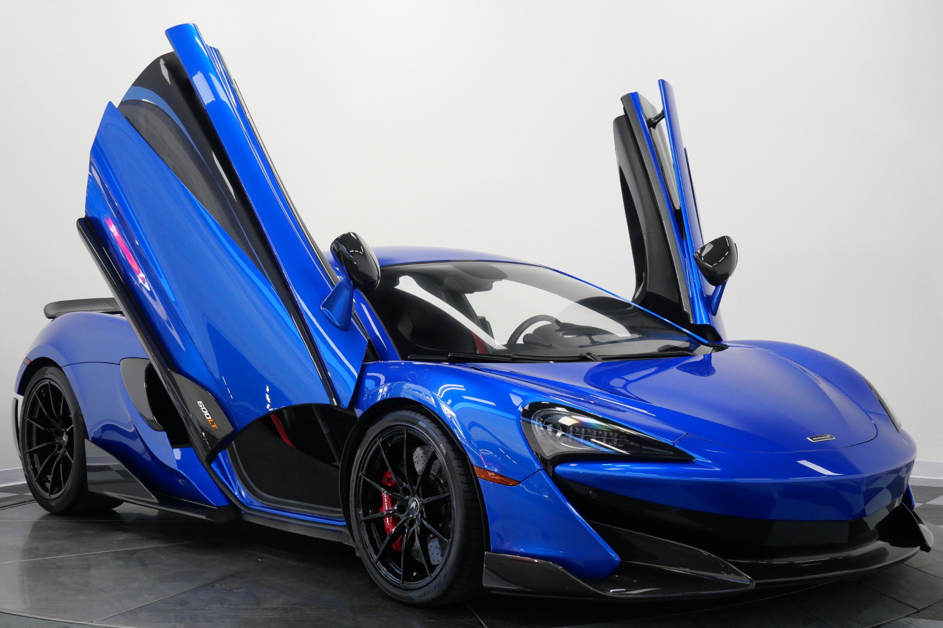 Used 2019 McLaren 600LT image 3
