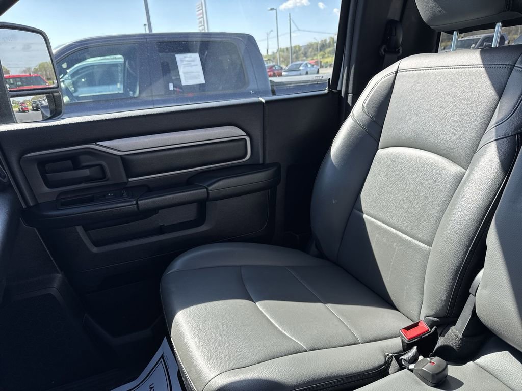 Used 2023 RAM 2500 Tradesman AWD/4WD image 22