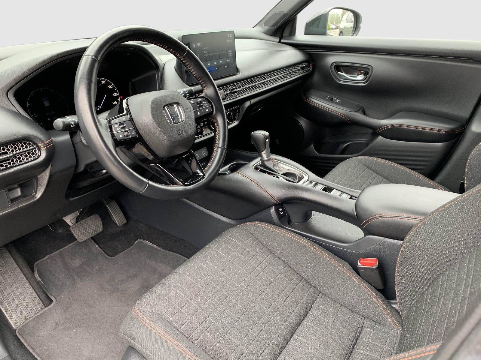 Certified 2026 Honda HR-V Sport image 28