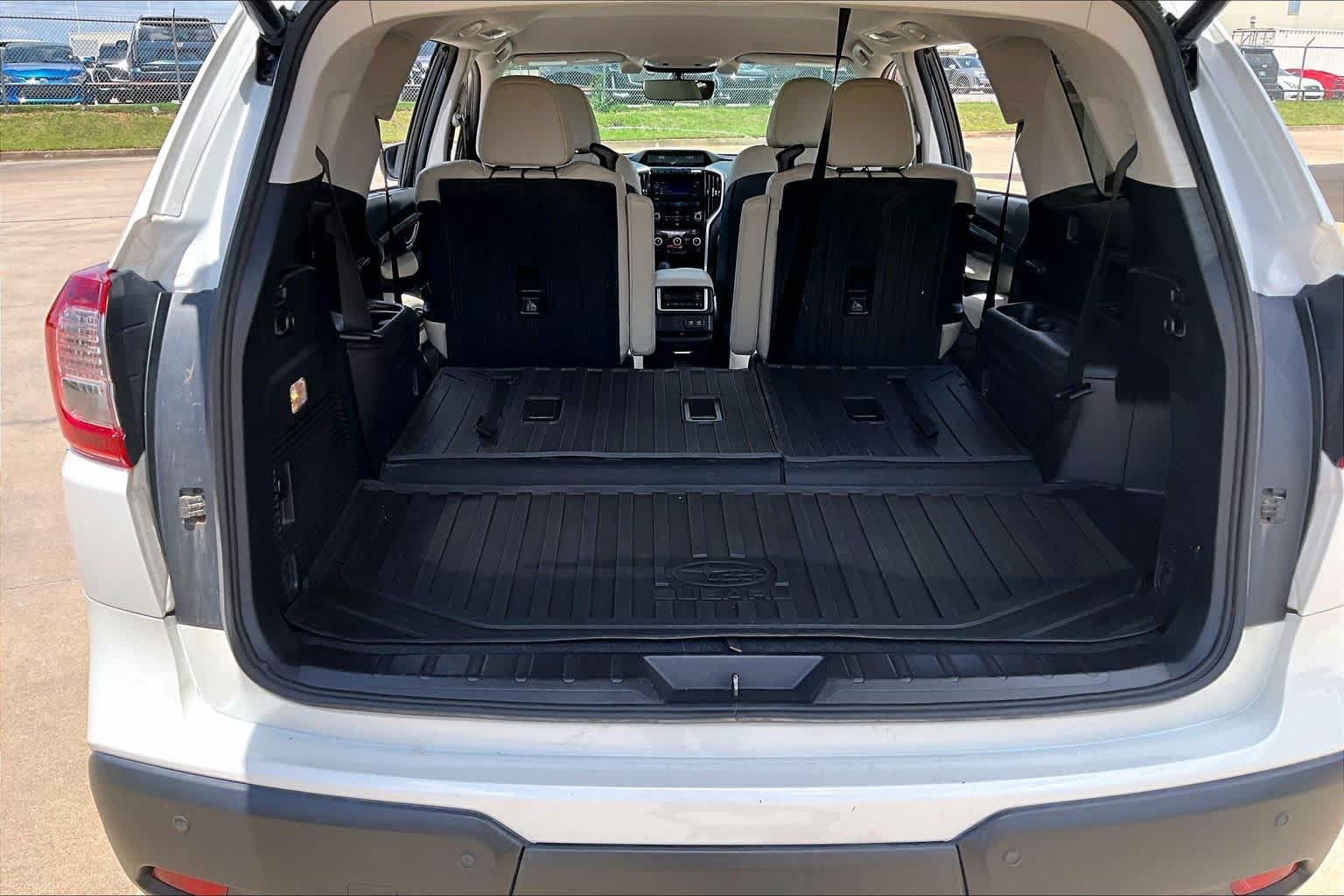Used 2022 Subaru Ascent Limited AWD/4WD image 31