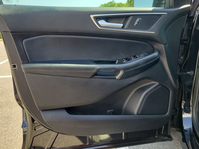 Used 2019 Ford Edge SEL w/ Equipment Group 201A image 21