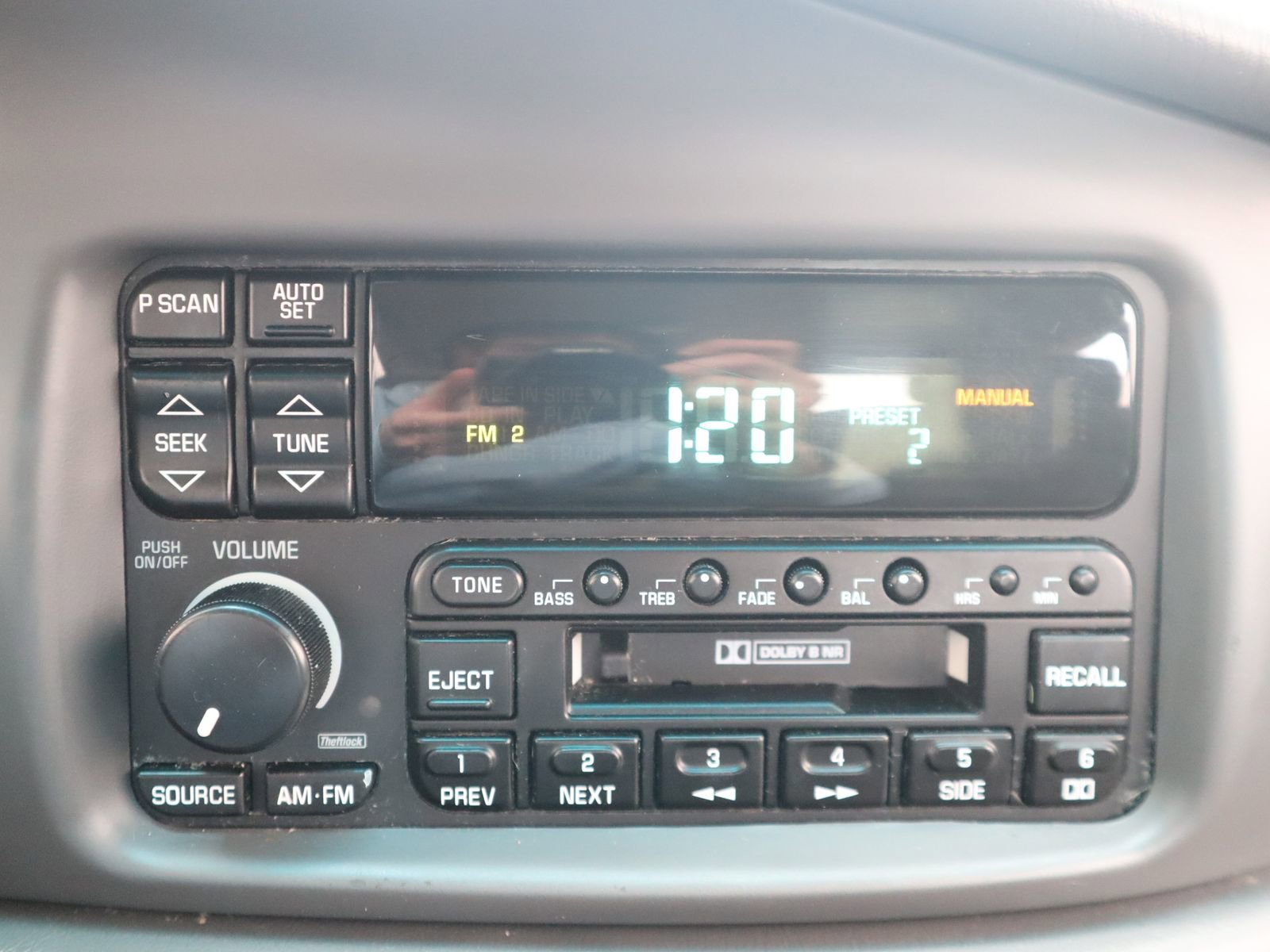 Used 2003 Buick Century Custom image 36