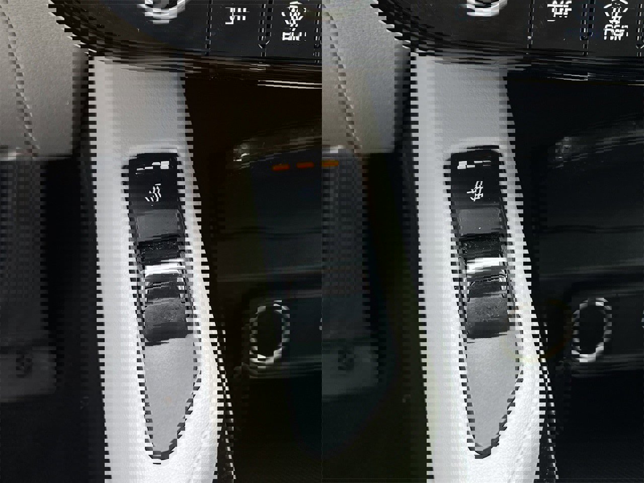 Used 2024 Kia Telluride S w/ S Sunroof Package image 18