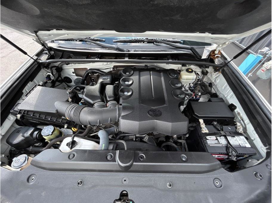 Used 2019 Toyota 4Runner TRD Off-Road Premium image 26