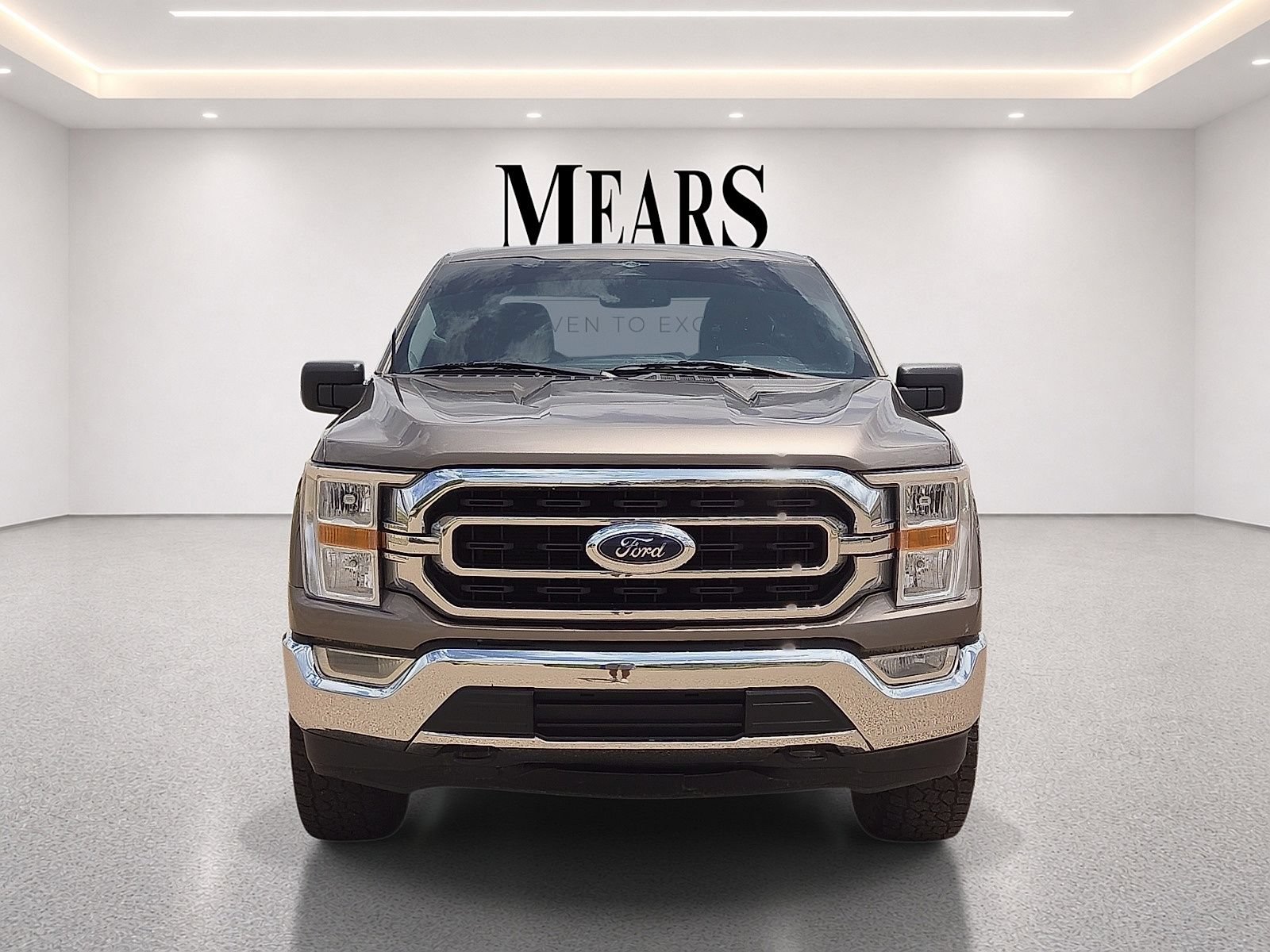 Used 2023 Ford F150 XLT w/ Equipment Group 301A Mid AWD/4WD image 8