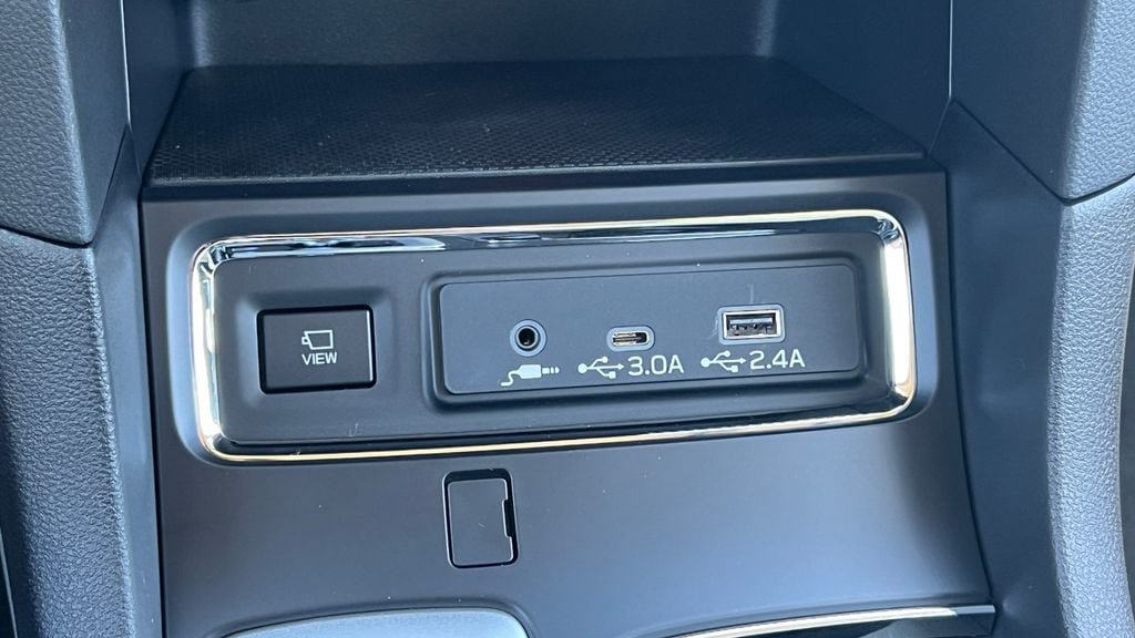 New 2026 Subaru Ascent Limited AWD/4WD image 32