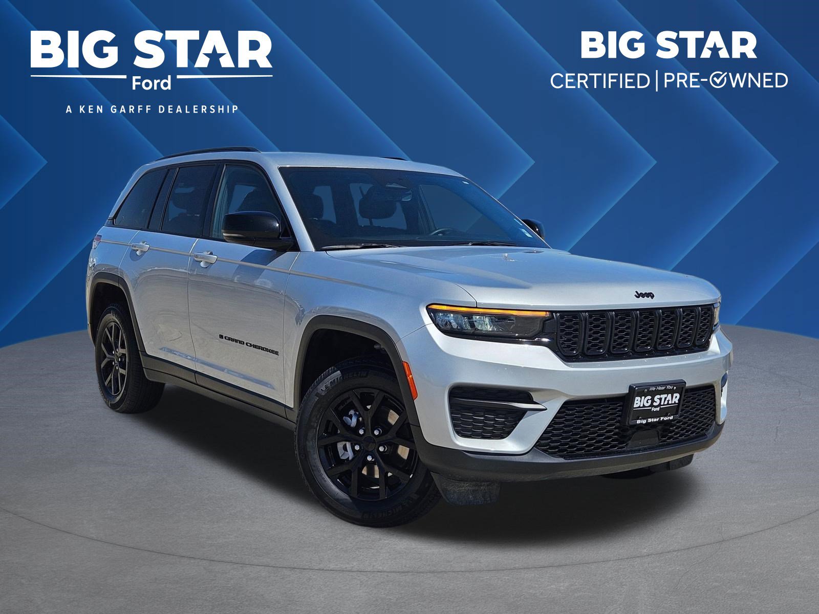 Used 2025 Jeep Grand Cherokee Altitude AWD/4WD image 1