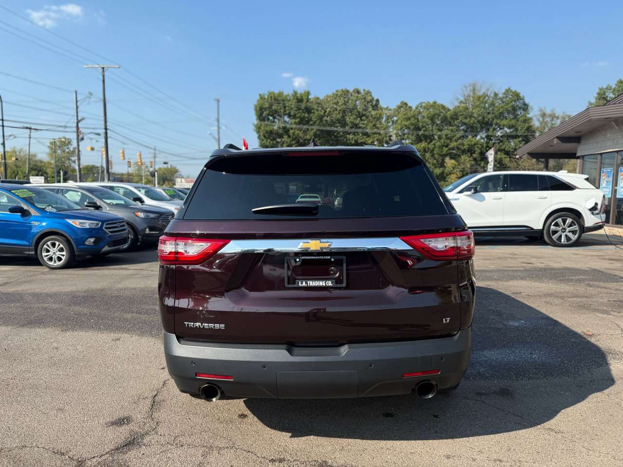 Used 2020 Chevrolet Traverse LT image 7