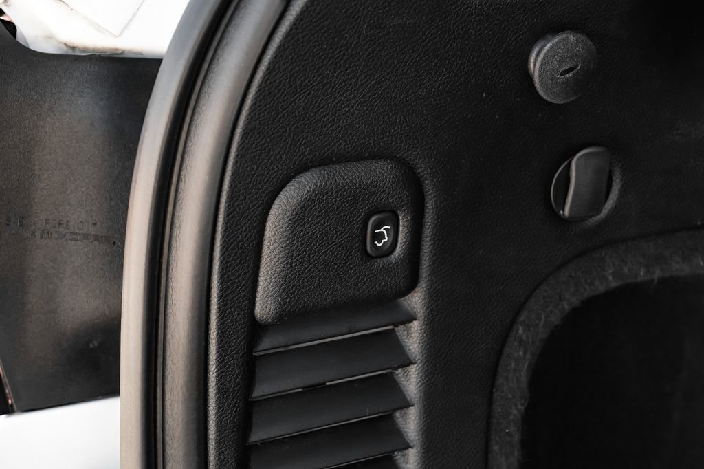 Used 2019 Jeep Grand Cherokee Altitude image 64