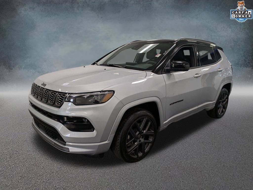 Used 2024 Jeep Compass Limited w/ High Altitude Package image 1